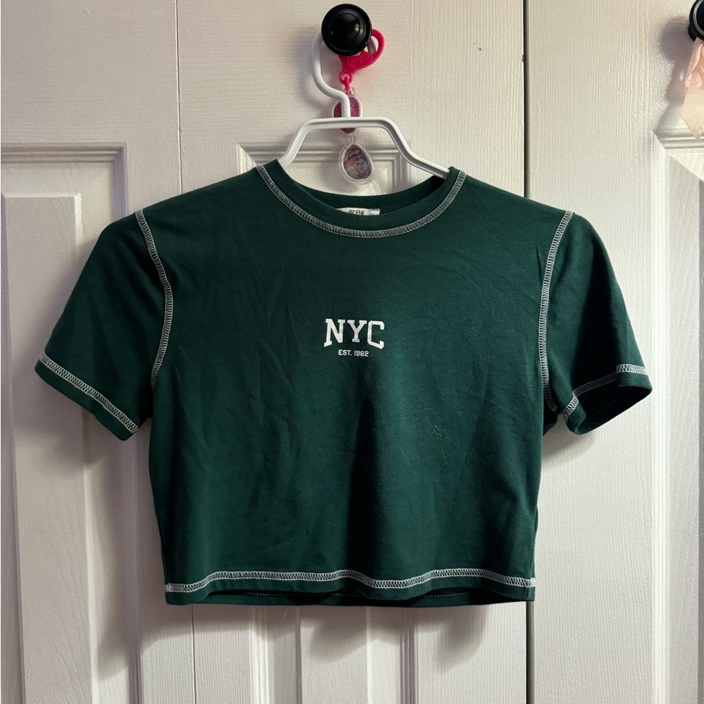 cropped tee